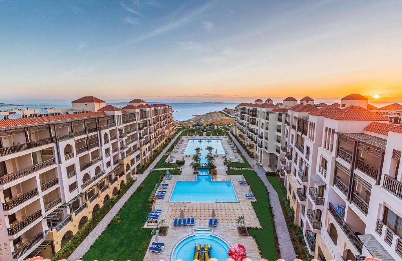 Premium Sea View 2 Bedrooms 2 Bathrooms Apartment Located Within Gravity Hotel & Aquapark Hurghada Buitenkant foto